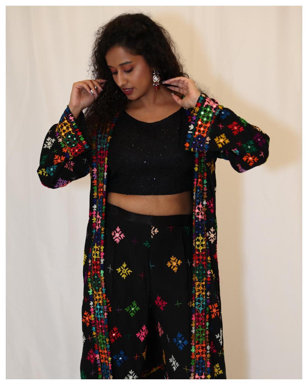 Artisan Linen Three-Piece Set