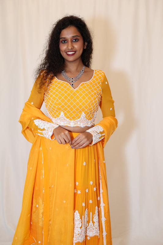 Saffron Gharara Set